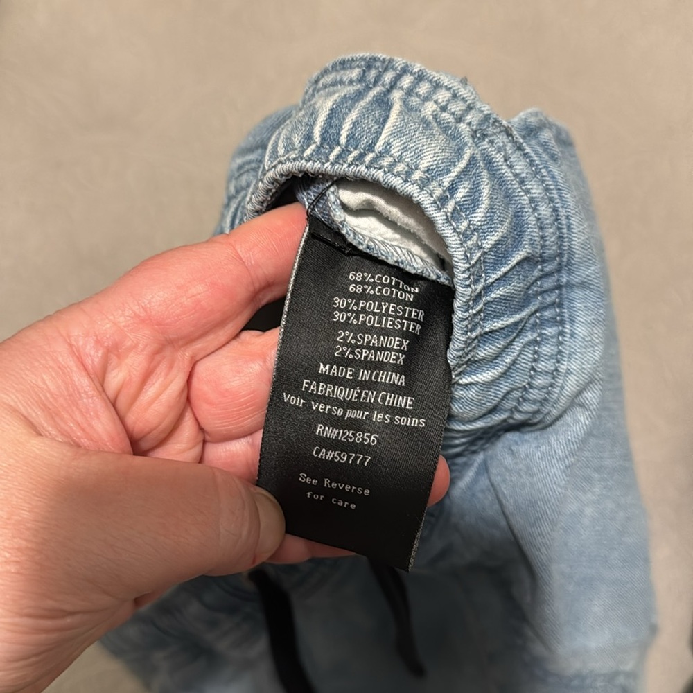 Jogger style jeans - Picture 7 of 7